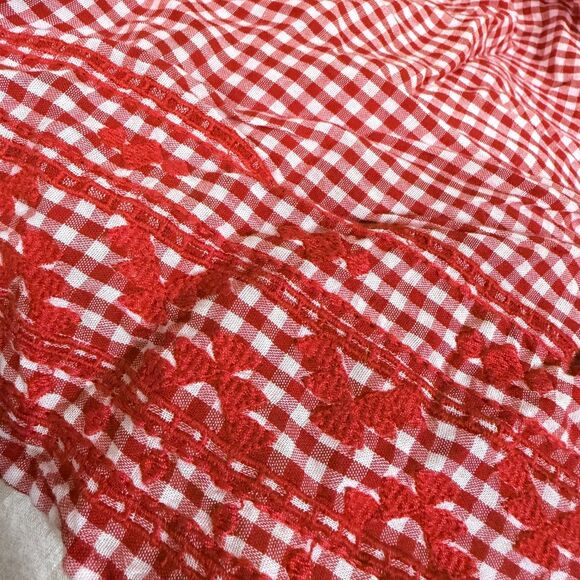 Old Navy Smocked Tie-Shoulder Red White Gingham Sleeveless Top - Picture 4 of 6
